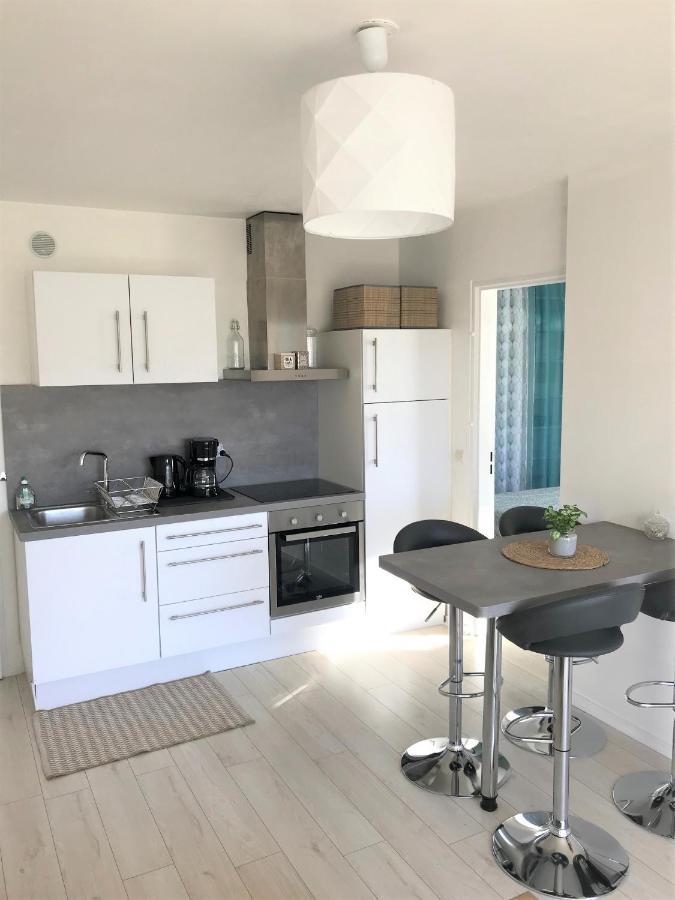 - Bel Lumineux Avec Balcon Dans Privee Apartment